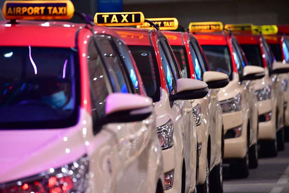 Dubai Taxi IPO Soars: $1.26B Valuation, Oversubscribed 130 Time