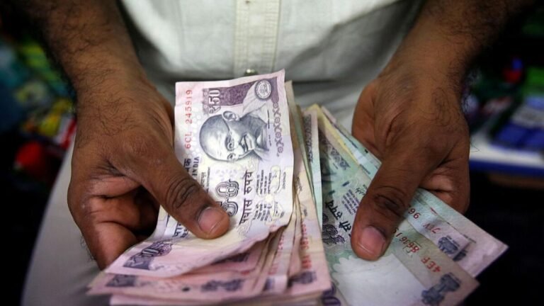 India's Forex Reserves Hit Historic High: Exceed $636B