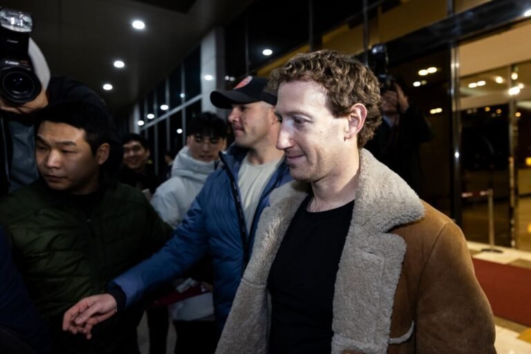 Mark Zuckerberg surpasses Elon Musk, now richest person.