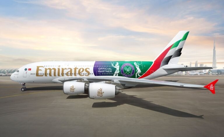 Emirates Sponsors Wimbledon: Live Tennis and Strawberries Onboard