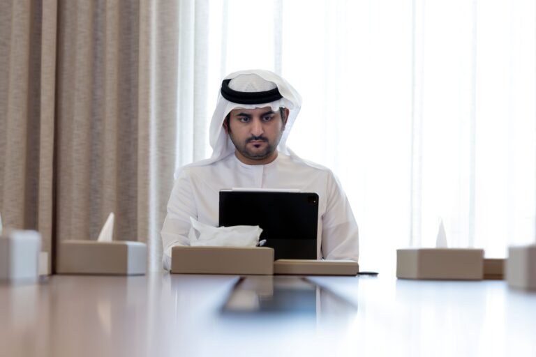Sheikh Maktoum bin Mohammed Announces AED25 Billion Investment Incentives at Executive Council Meeting