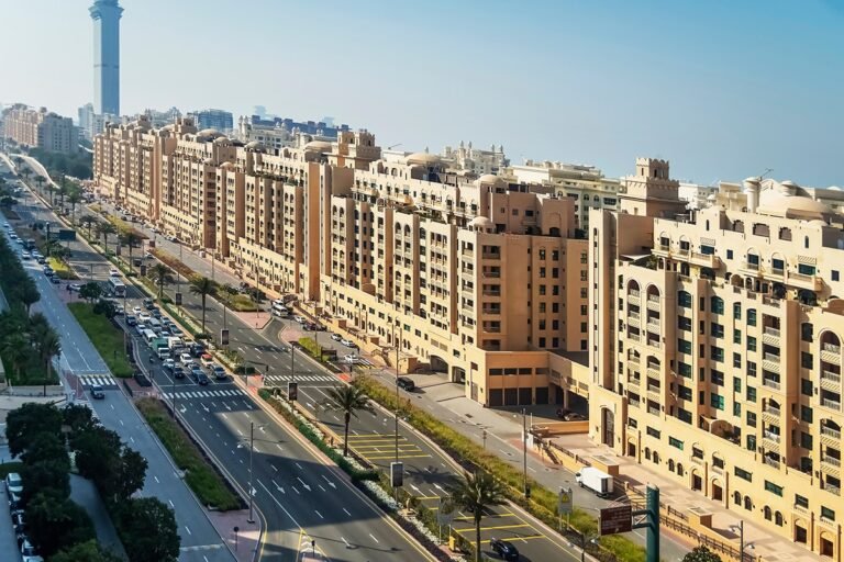 Are Dubai Landlords Issuing Eviction Notices to Residents?