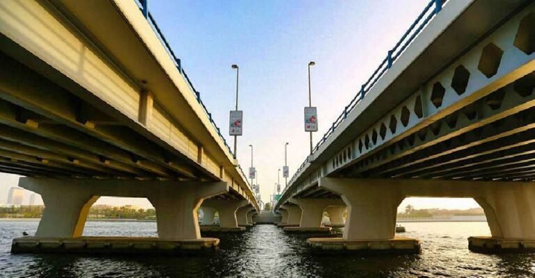 Maktoum Bridge in Dubai to Close for Major Repairs