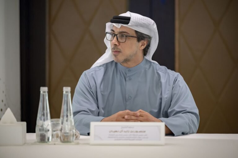 His Highness Sheikh Mansour bin Zayed Al Nahyan, Vice President, Deputy Prime Minister, Chairman of the Presidential Court, and Chairman of the Board of Directors of the Financial Stability Council, presided over the Council's second meeting of 2024 in Abu Dhabi.